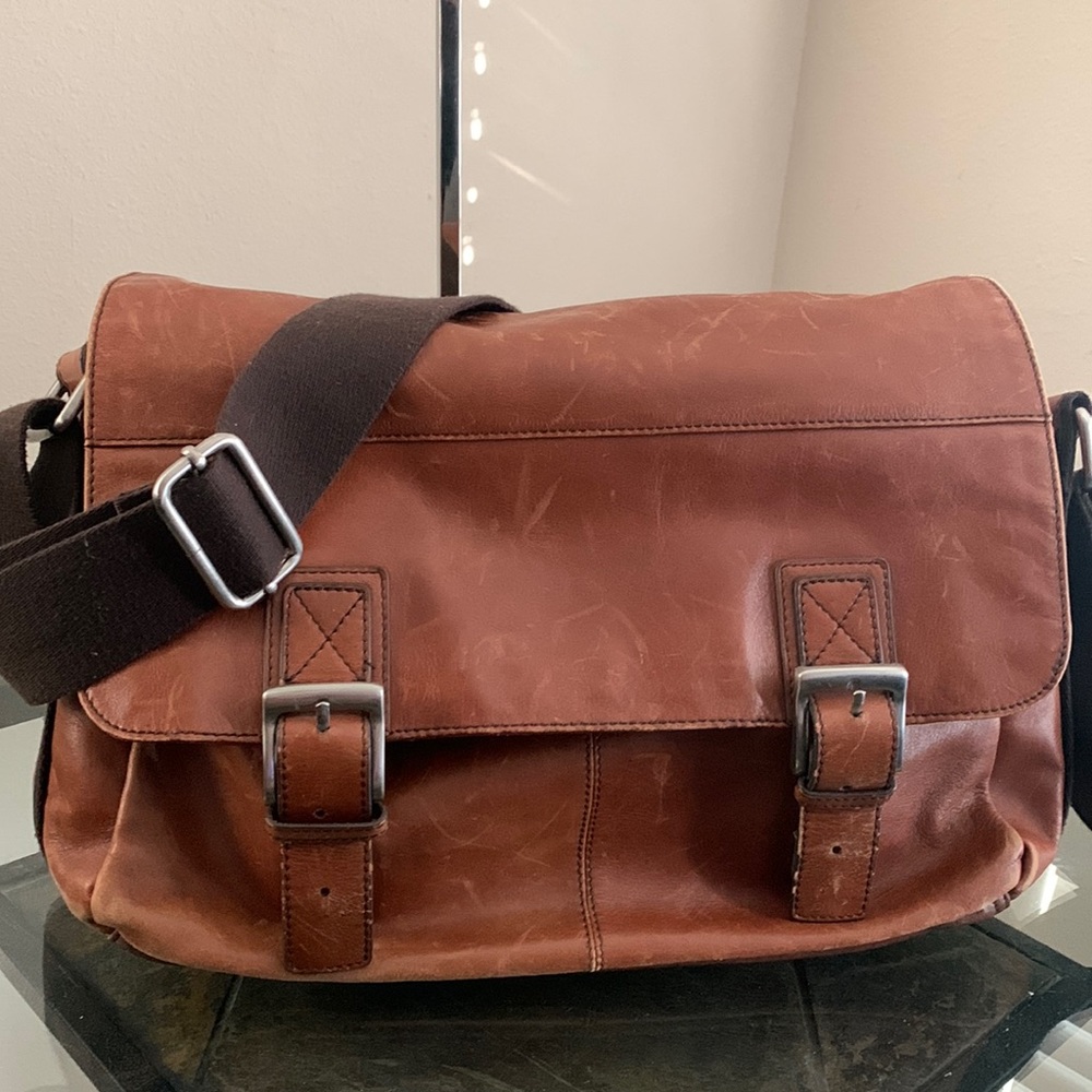 Fossil Brown Leather Messenger Bag